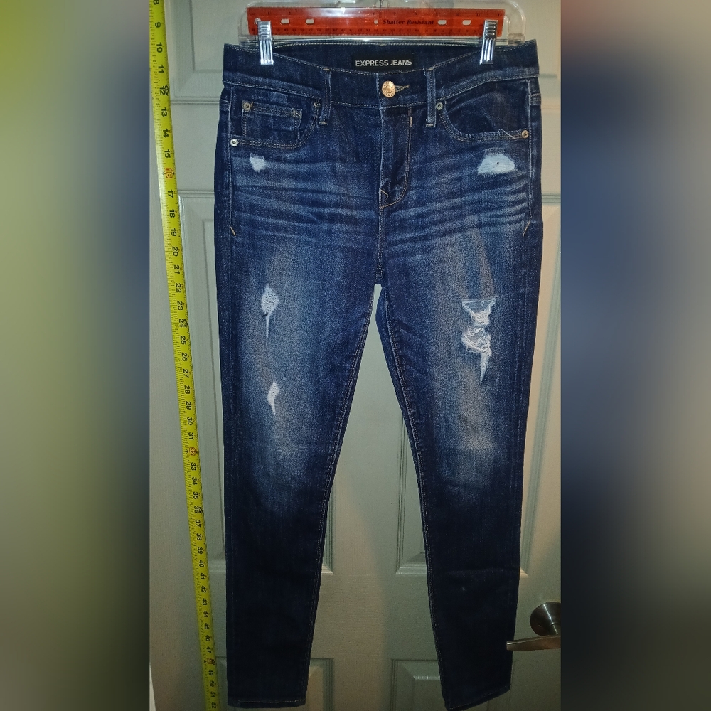 Express Jeans Women's 4R Mid Rise Jeans